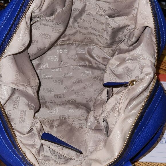 Michael Kors Blue Pebbled Leather Bedford Satchel - Picture 13 of 15